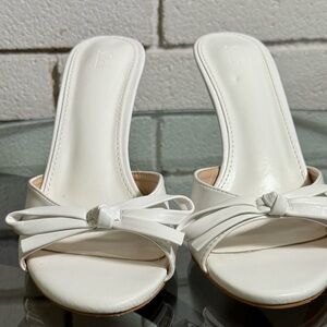 SHEIN White Knot Detail Open-Toe Slide Mules